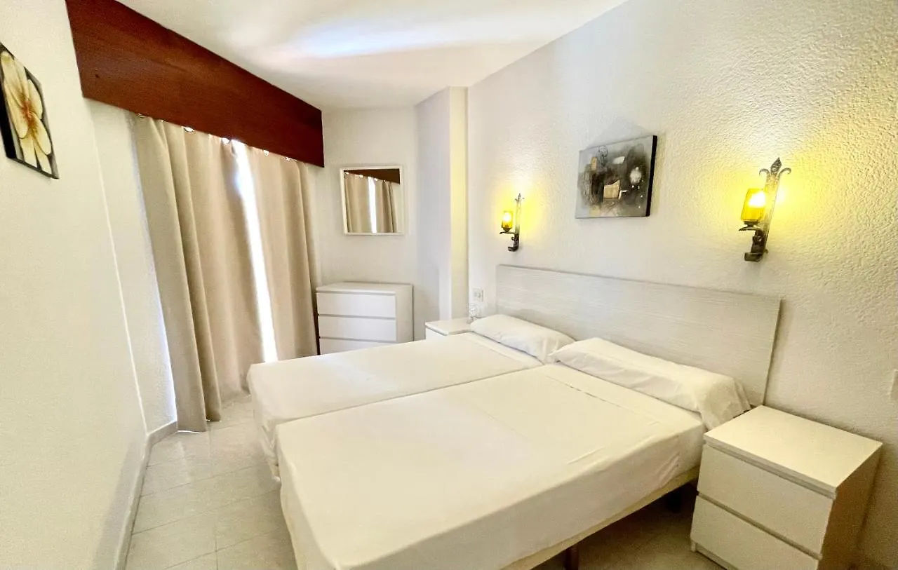 Apartamentos Playa Almunecar 0*,  Spain