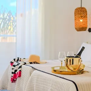 Carmen By Bossh Hotel